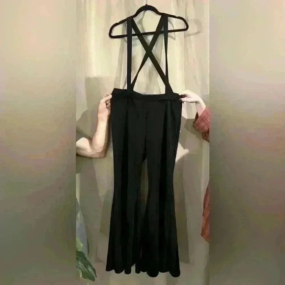 Women’s Black Vamp Wide Leg Overalls - Picture 1 of 9